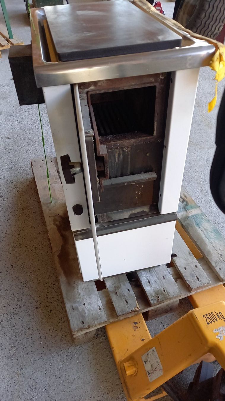 Cuisinières: Tiba/Spiess Holzofen/Herd – D'occasion à Alosen par RF21 1