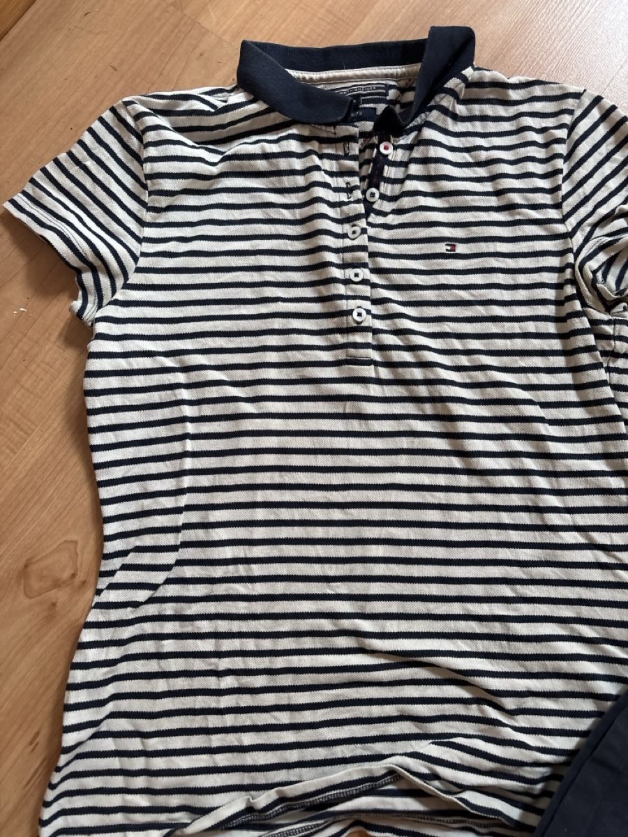 Tommy Hilfiger Kleiderpakete: Tommy Hilfiger Set Polos S – Gebraucht aus Erschmatt von Gragetsch 3