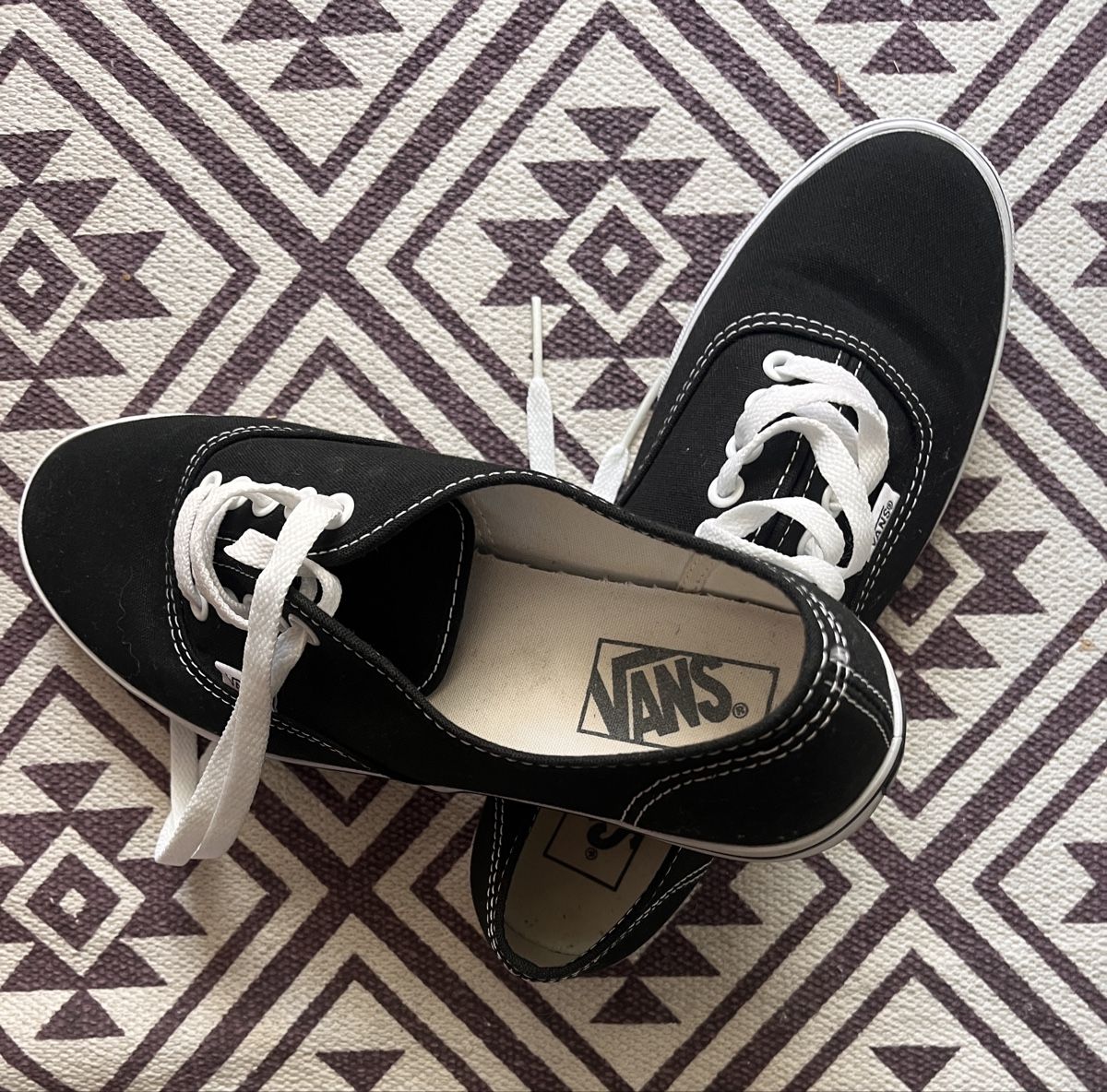 Vans Herrenschuhe: Vans Sneakers schwarz Gr. 39 – Gebraucht aus Winterthur von Ste_Uho