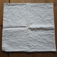 Kissenbezug weiss mit Blumenmuster