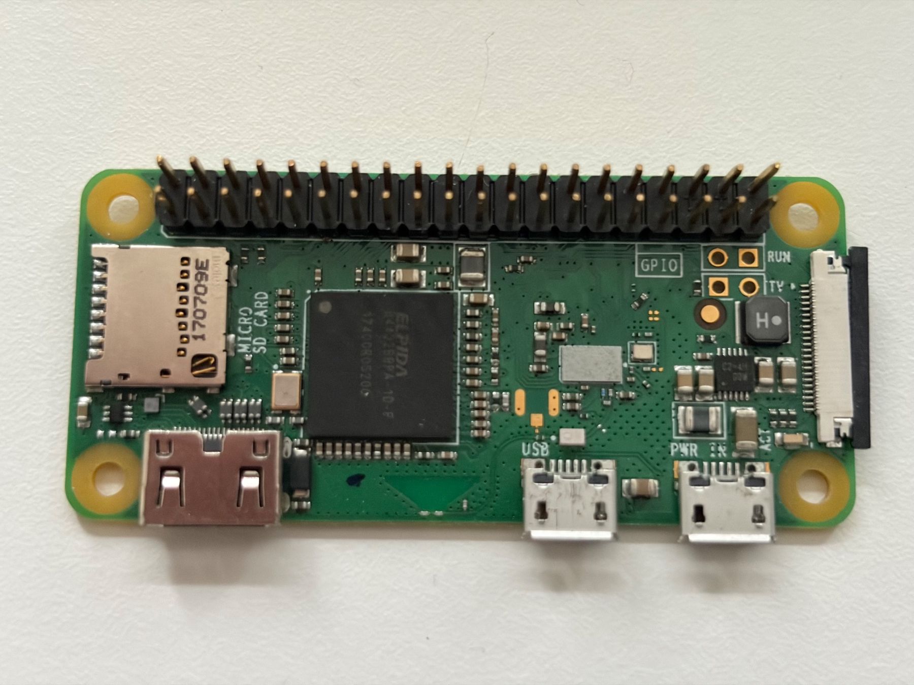 Raspberry Pi Componenti elettronici: Raspberry Pi Zero W mit Prototypen Board und USB HAT – Nuovo (secondo la descrizione) da Brissago venduto da Tschu 2