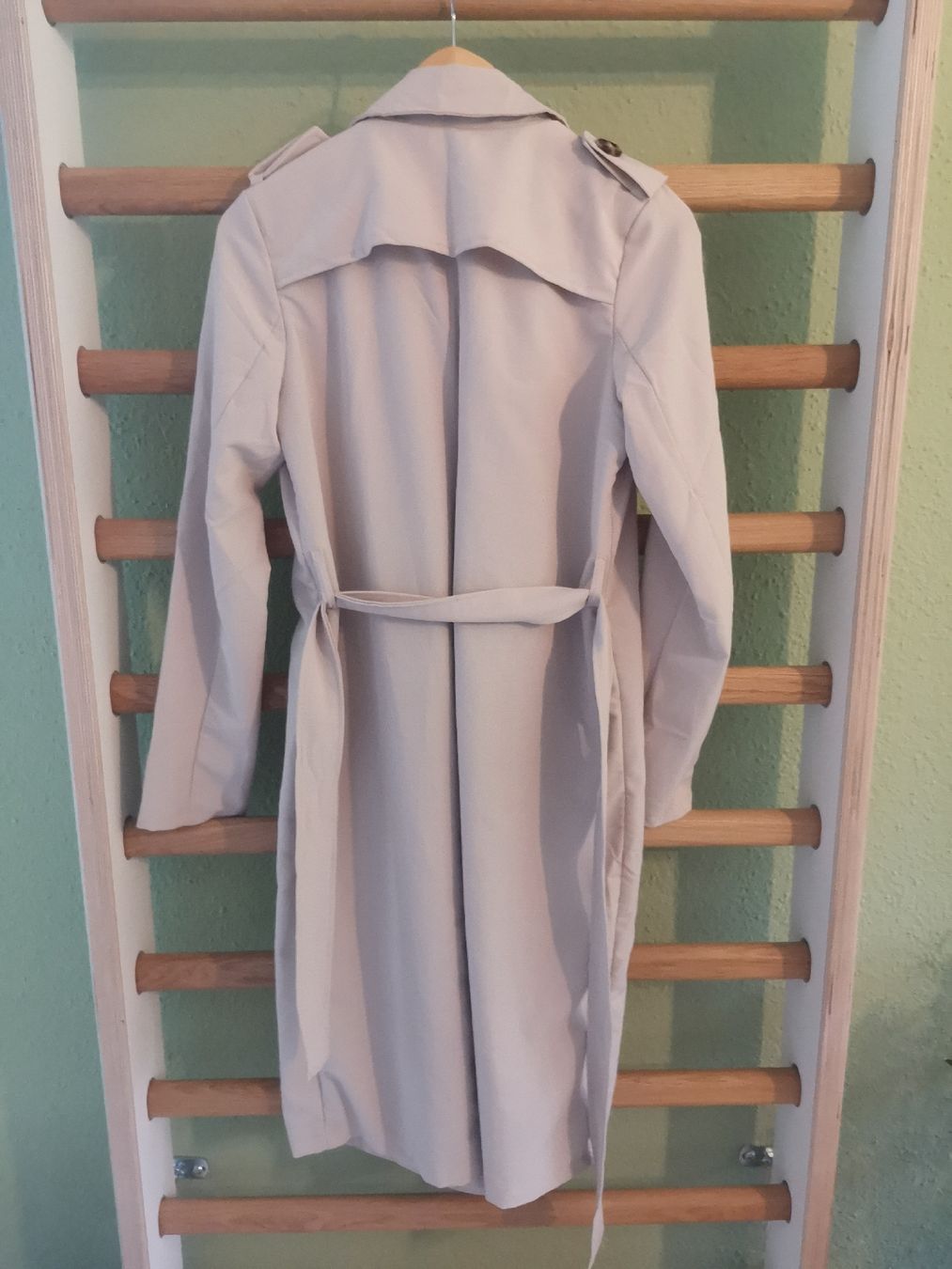 Cappotti: Trench Coat – Usato da Winterthur venduto da eva_6qfq 1