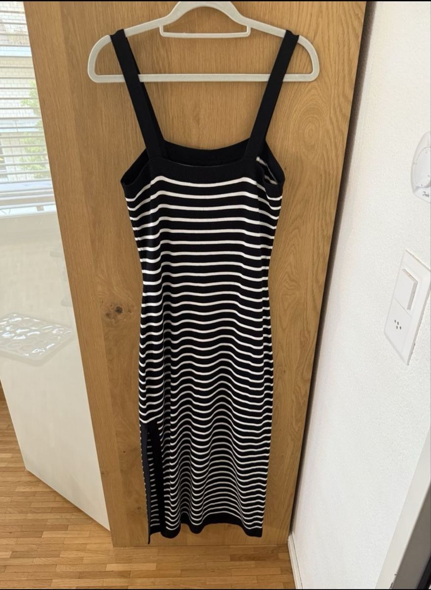 Other Stories Vestiti: Other Stories Kleid, Gr. S, Midikleid – Usato da Hinwil venduto da Elena-Lisa 6