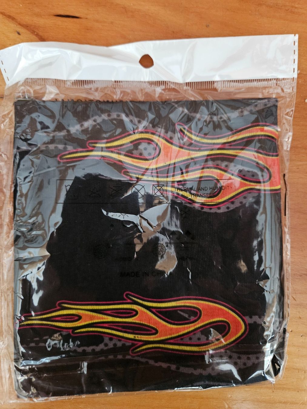 Foulard & Sciarpe: Schlauchtuch Bandana Halstuch – Nuovo e nell'imballaggio originale da St.Gallenkappel venduto da RocknSkull 2