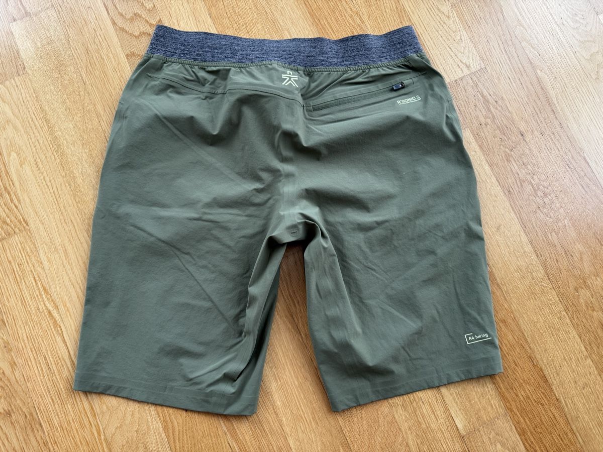 Radys Pantaloni: RADYS Trekking-Shorts/Wanderhose -Grösse M – Usato da St.Gallen venduto da Isnisodo 2