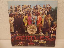 The Beatles Sgt. Peppers Lonely Hearts Club Band LP