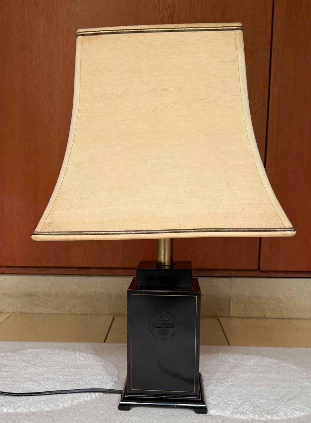 Lampade: Tischlampe, schwarz, mit Schirm – Usato da Wohlen AG venduto da thr_t5x8