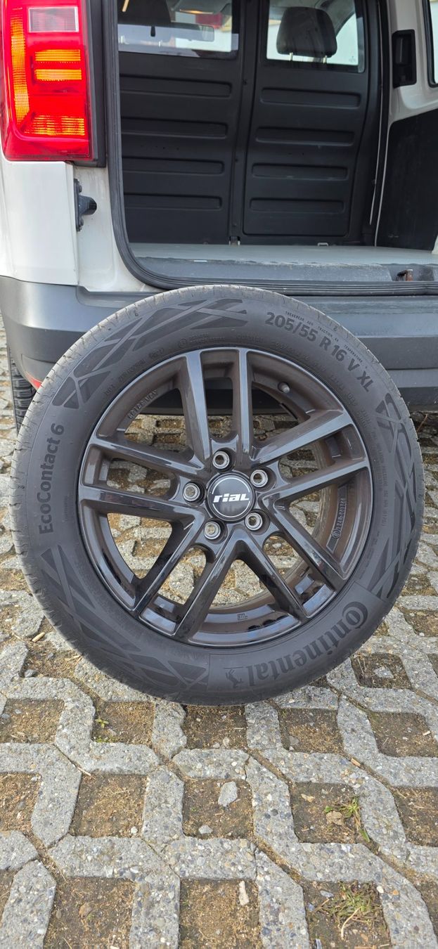 VW Nutzfahrzeuge: VW Caddy 2,0l Diesel 4 Motion – Gebraucht aus Gasel von Like07 9