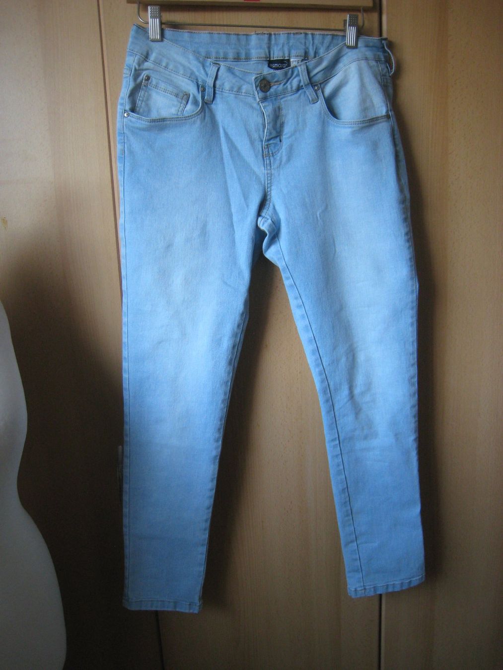 Jeans: esmara JEANS Gr. 40   hellblau strechig – Usato da Dättlikon venduto da Mamakuga 3