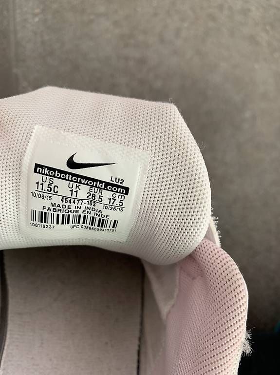 Scarpe per ragazzi: Top Kinder-Turnschuh – Usato da Bueron venduto da Hamlet0 2