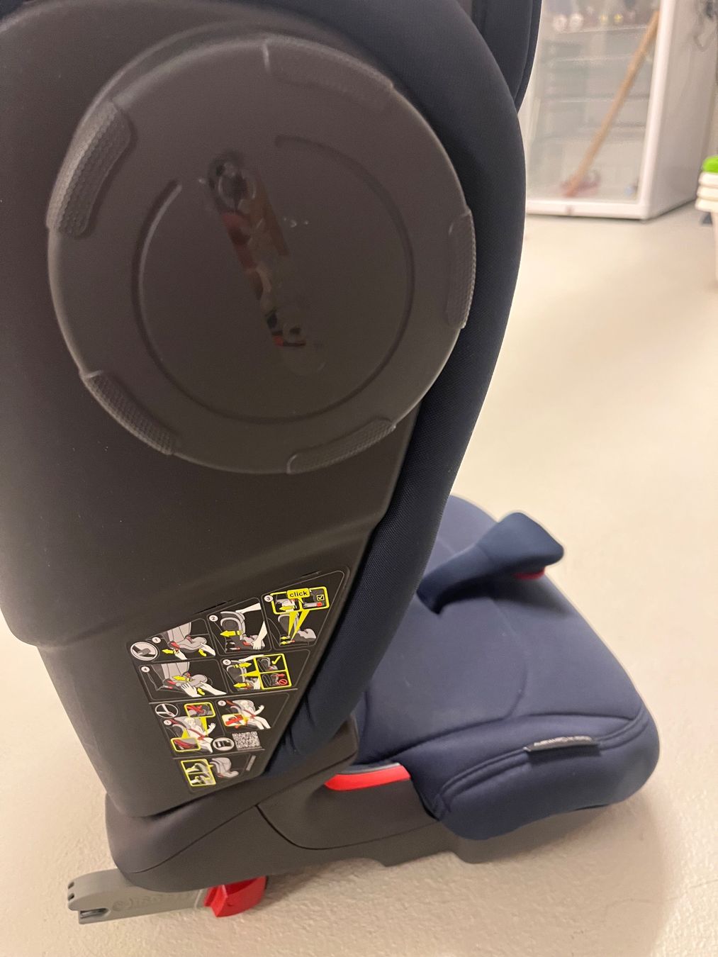 Britax Römer Seggiolini per auto: Kindersitz Britax Römer Kidfix III – Usato da Brugg AG venduto da D1979E 4