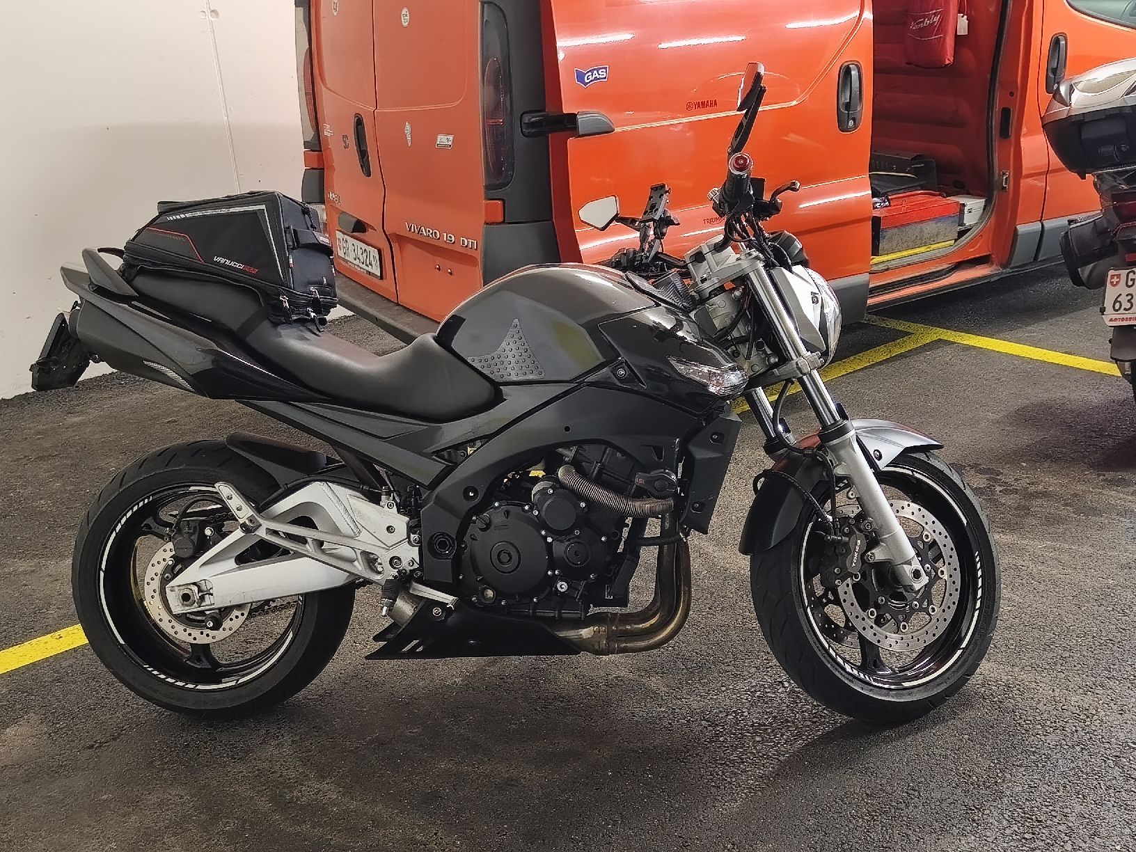 Suzuki Strasse: Suzuki GSR 600 – Gebraucht aus Domat/Ems von drive3000 3