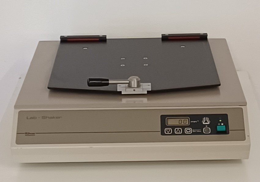 Accessori da laboratorio: Kühner LS-W – Usato da Niederdorf venduto da LeptonAG_Labor