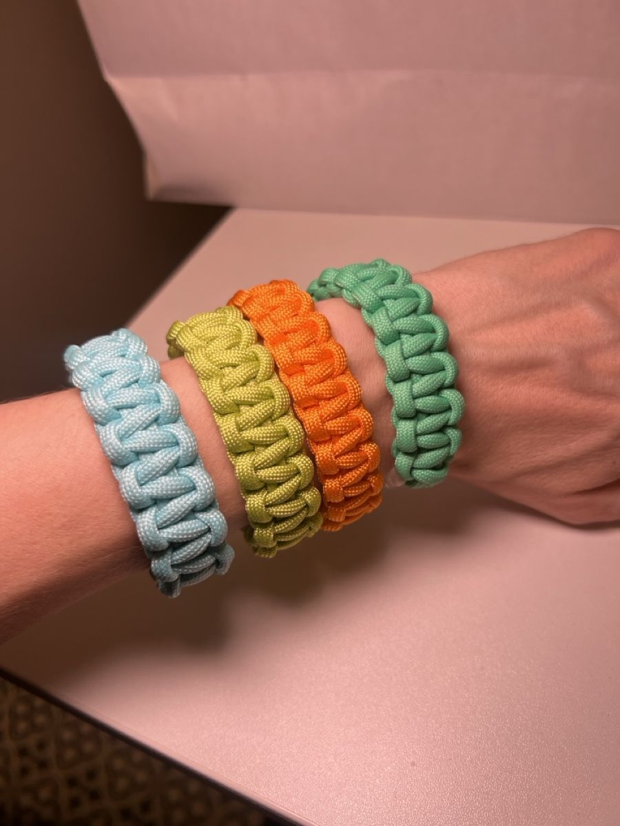 Bracelets: Accessories – Neuf (Voir description) à Frauenfeld par YarBoscheri