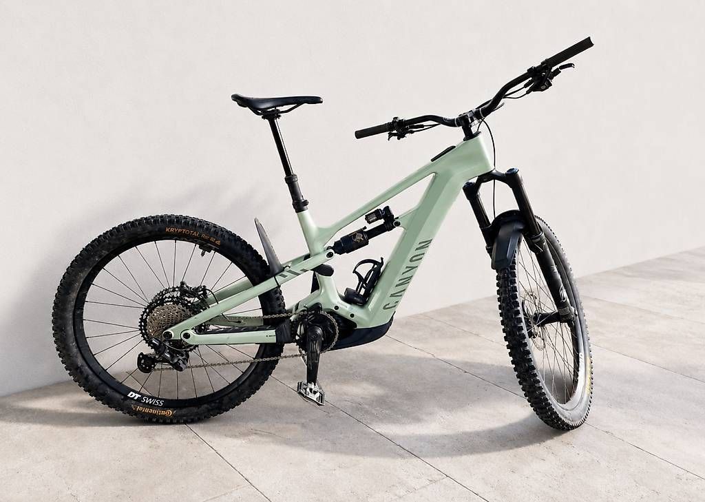 Canyon Velos: Canyon Strive : ON CFR 2024 – Gebraucht aus Wallisellen von vs92 2