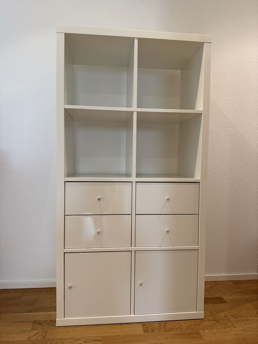 Regale: Kallax Regal – Gebraucht aus Tagelswangen von Joanna99