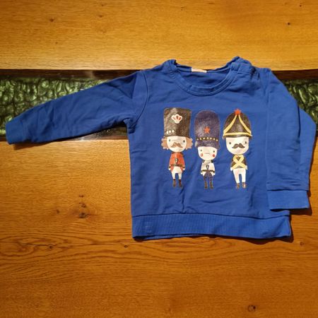 Pullover Grösse 92