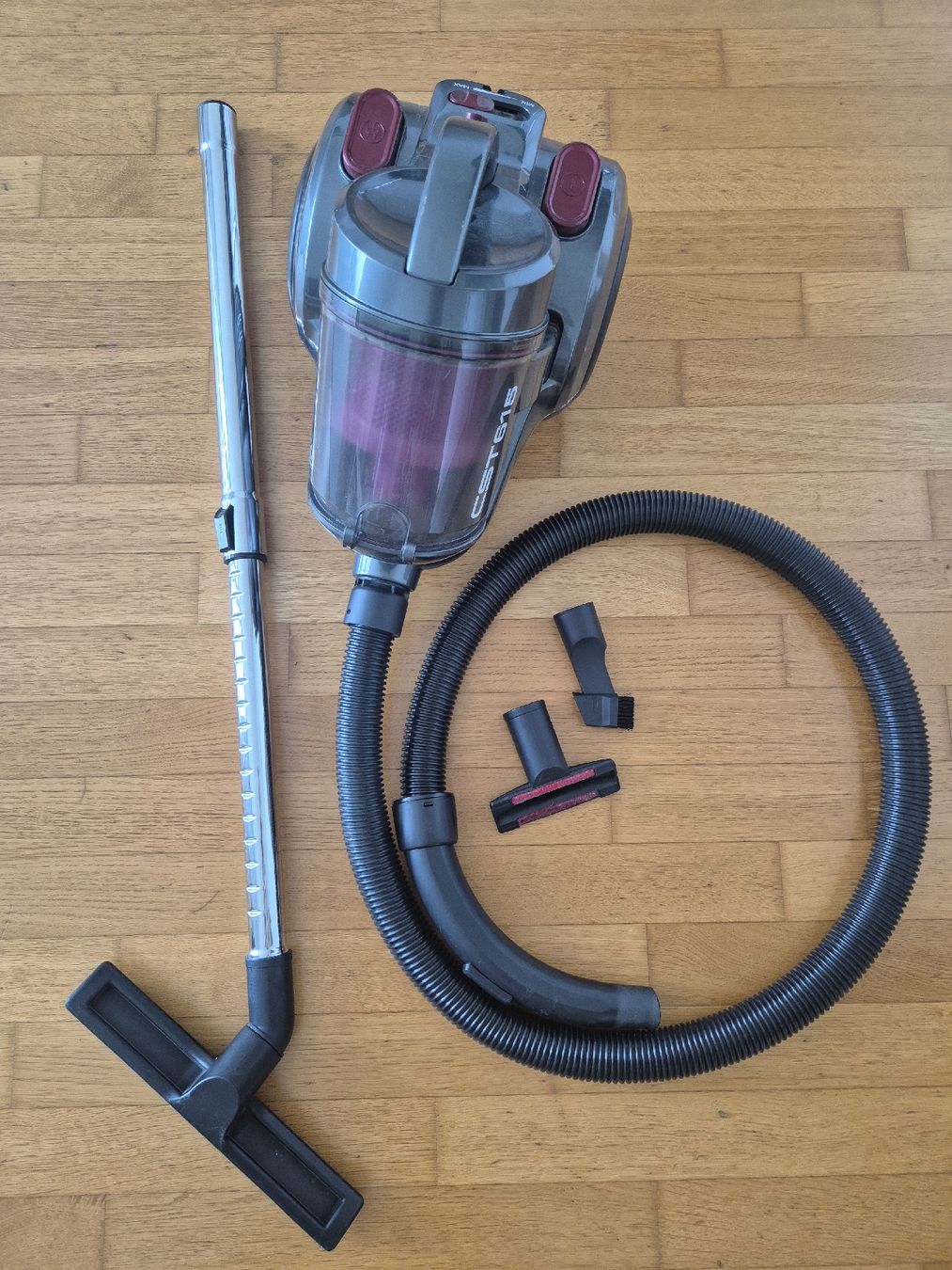 Fust Aspirapolveri & Accessori: Staubsauger CST615 beutellos – Usato da Cham venduto da azebaa 1