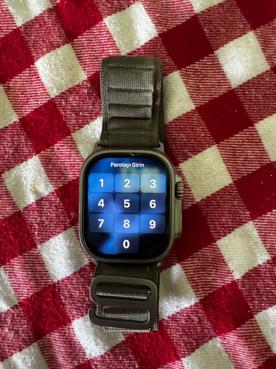 Apple Smartwatch: Apple Ultra Watch 2 Titanium Case 48 mm – Nuovo (secondo la descrizione) da Lausanne venduto da meh_8clz 3