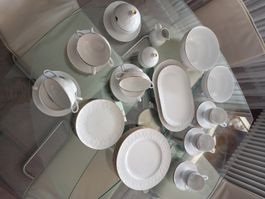 Rosenthal Lotus, weiss mit Goldrand 
