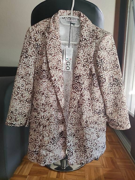 Giacche: Blazer chic – Usato da Lausanne venduto da DD777