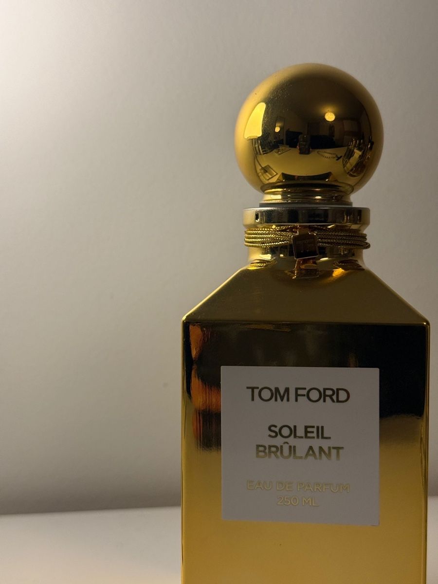 Tom Ford Profumi & Eau de Toilette: Tom Ford Rose Prick 250ml Perfume - Almost Full Bottle – Nuovo (secondo la descrizione) da Zürich venduto da pinish 4