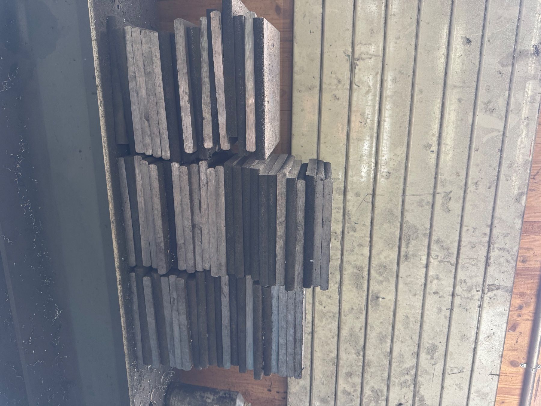 Piatti di portata: Flachstahl Platten – Usato da Hermetschwil-Staffeln venduto da gta8 1