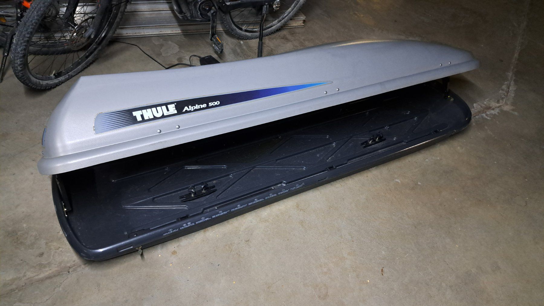 Thule Coffres de toit: Dachbox Thule Alpine 500 – D'occasion à Wichtrach par Nodus10 1