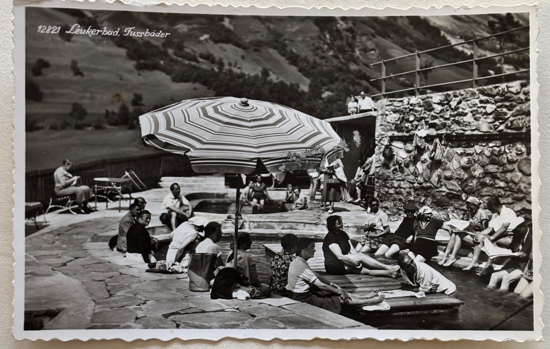 Cartoline postali: Leukerbad, Fussbäder – Usato da Frauenfeld venduto da Merk52