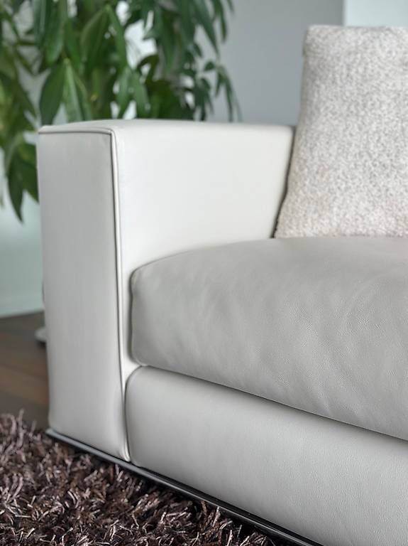 Minotti Divani: Minotti Hamilton Designer-Sofa 233 cm  Echtleder – Usato da Lugnorre venduto da eri_2p28 2