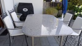 GRANIT TISCH MIT STÜHLEN