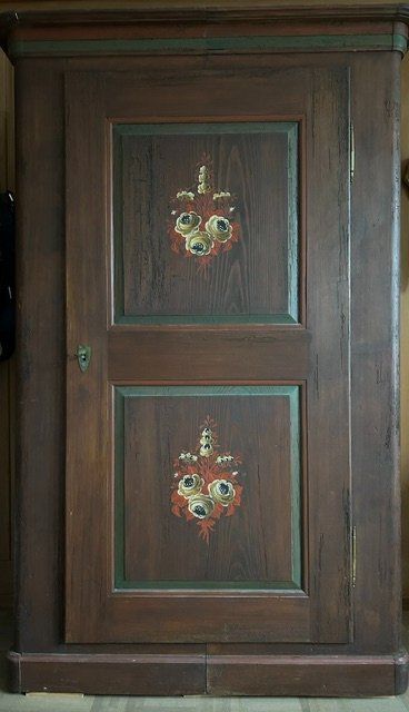 Armadi: Alter Bauernschrank – Usato da Grosshöchstetten venduto da gordes10 5