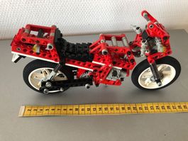 Lego Technic 8422 Motorrad rot Rarität