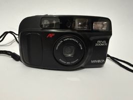 Minolta Riva Zoom 70 (35-70mm) + Dragonne | Testé 100%