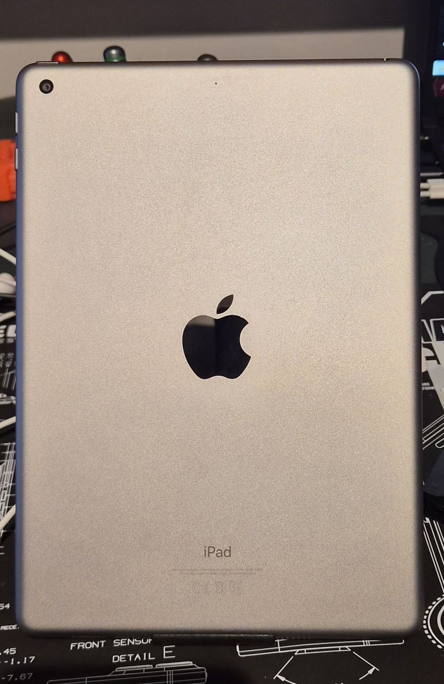 Apple Tablettes PC: Ipad 6 32Gb Batterie bei 100% – D'occasion à Bäretswil par Apipo42 1