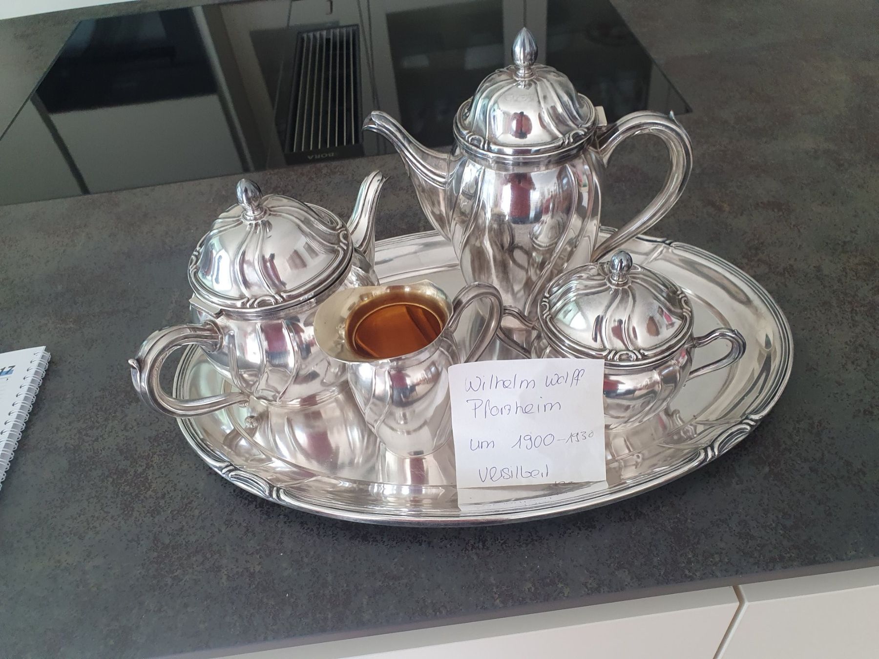 Set di piatti: Versilbertes Jugendstil Teeservice, Wilhelm Wolff Pforzheim – Usato da Reinach venduto da 3Guggerli