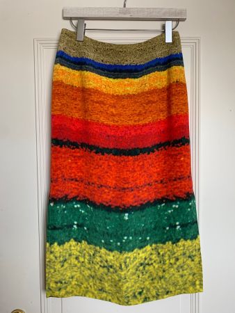 Beautiful flower fields skirt Akris 34
