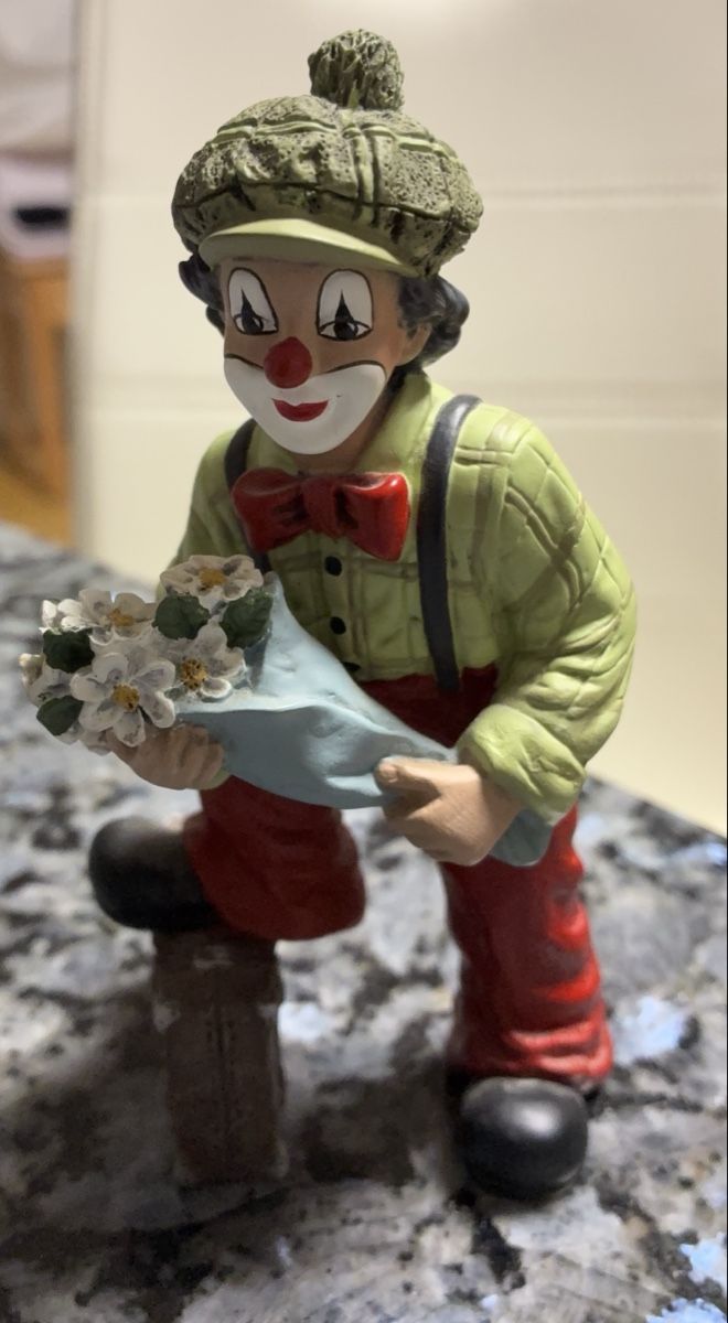 Statuette: Gilde Clown Blumenstrauss – Usato da Küssnacht am Rigi venduto da Suchenfinden