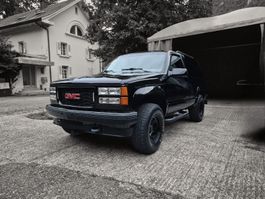 GMC Yukon 5.7 TBI – 2 Door – SLT Trim