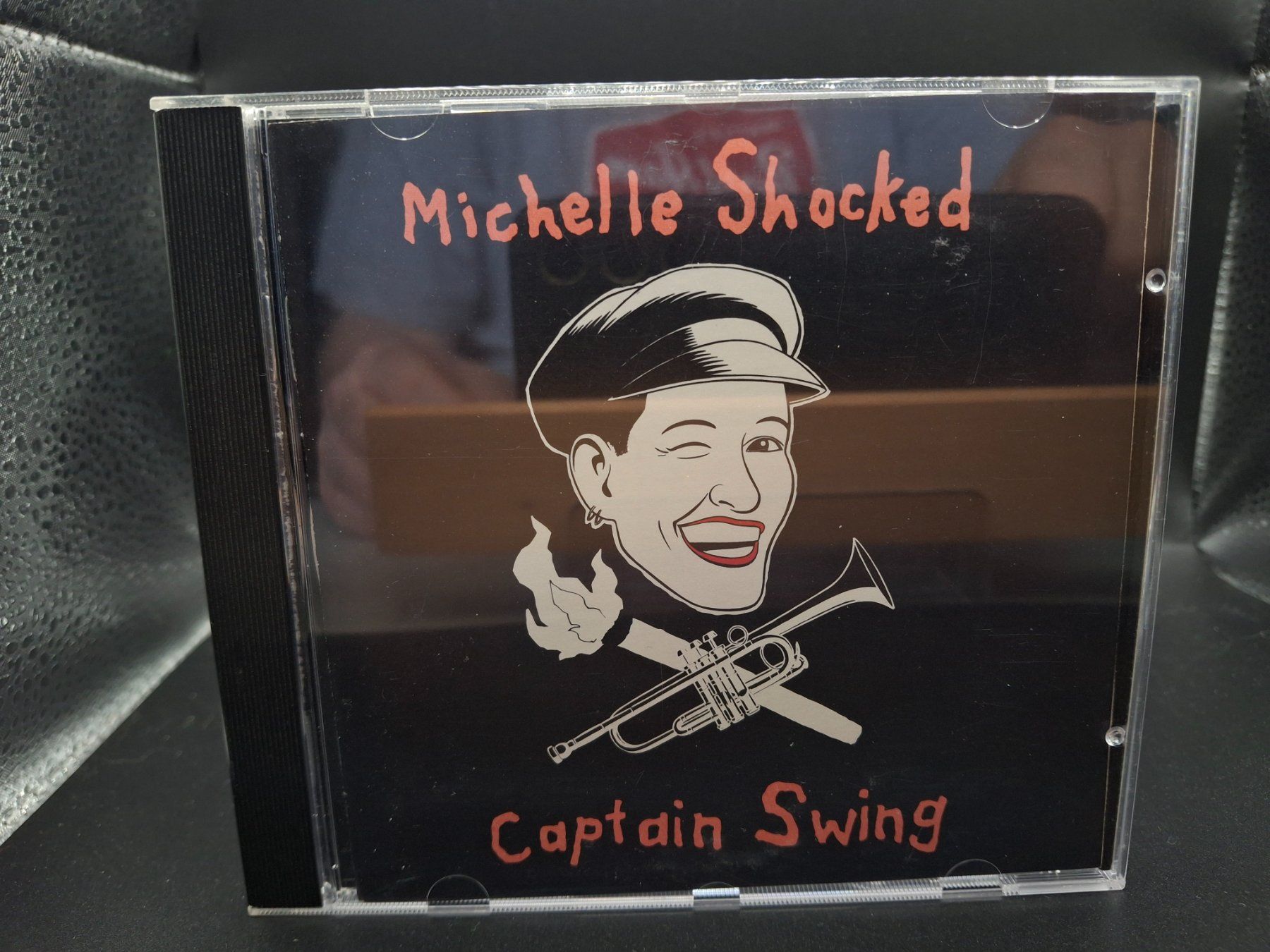 CD: Michelle Shocked – Captain Swing – Usato da St.Gallen venduto da jalamusic