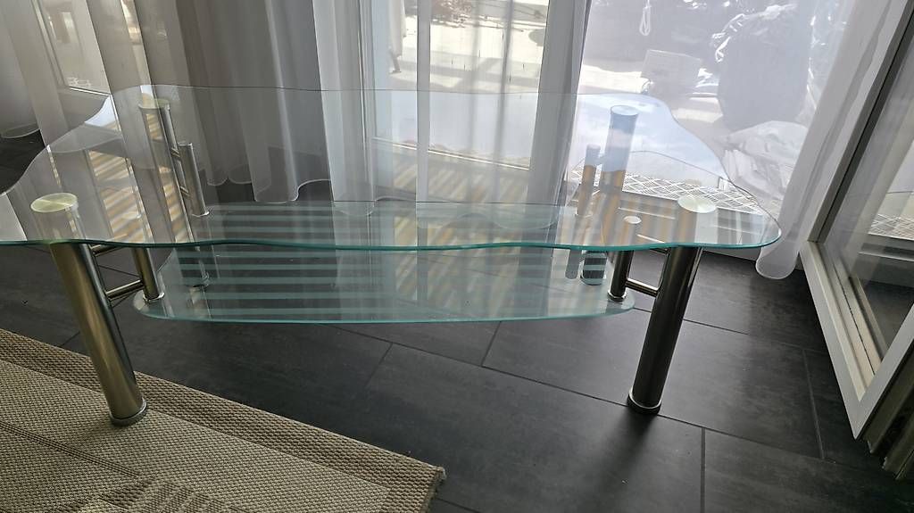Tables: Salontisch klein – D'occasion à Bürglen TG par urs_tf5d 1