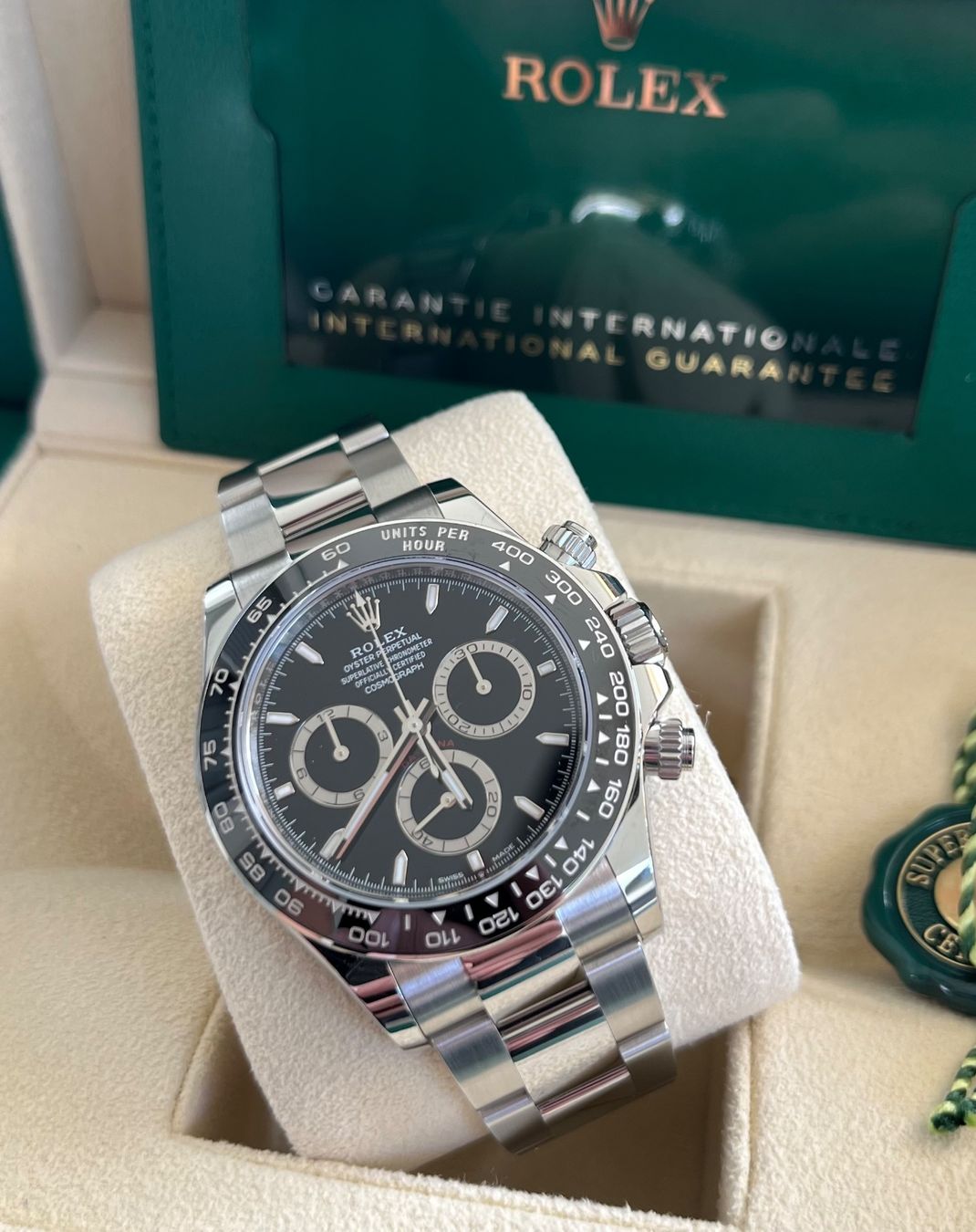 Rolex Orologi: Rolex Daytona 126500LN NEU – Nuovo e nell'imballaggio originale da Gossau SG venduto da DeRiE