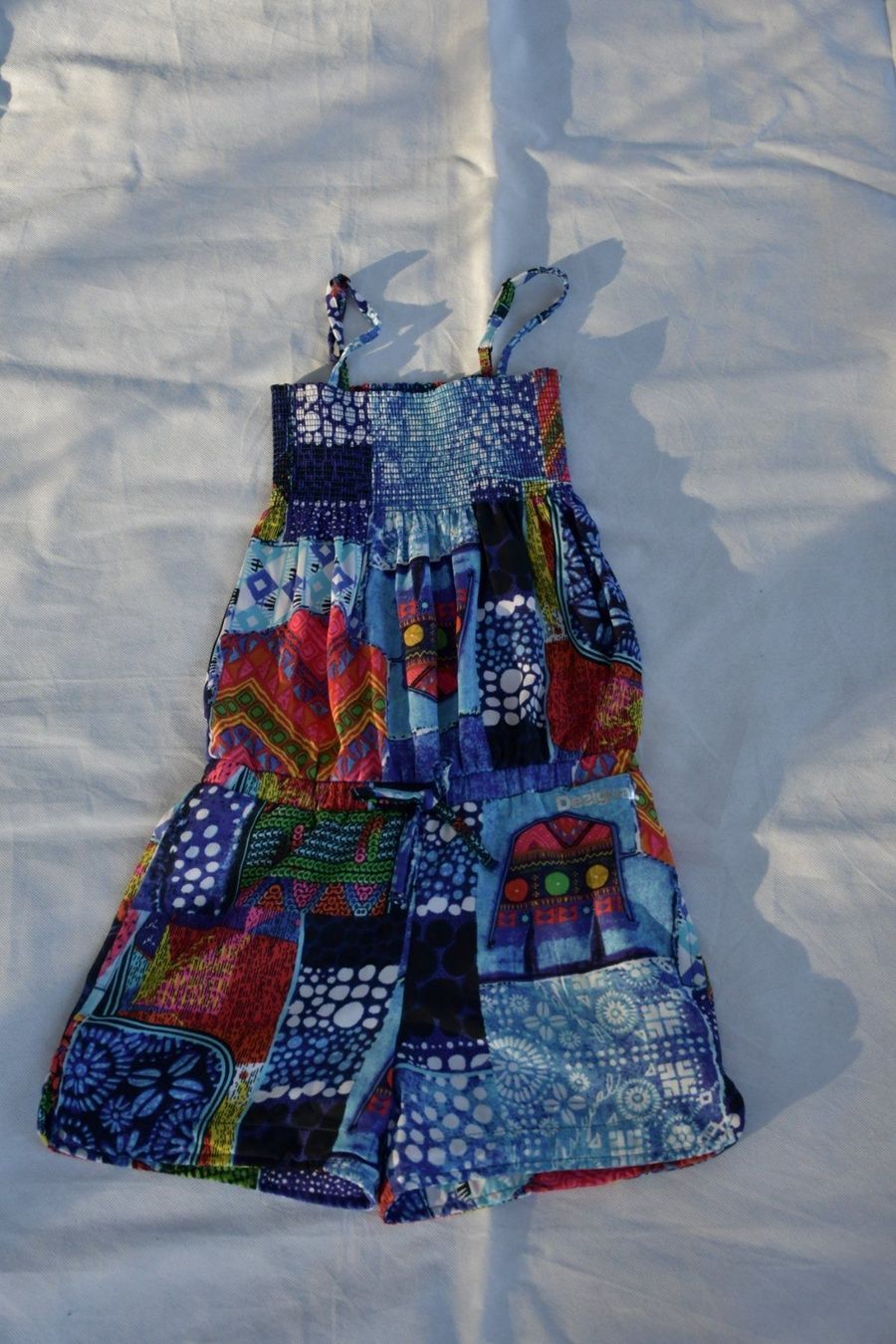 Desigual Tute: neu OVerall von Desigual gr. 140 – Nuovo (secondo la descrizione) da Nuglar venduto da Korsika2