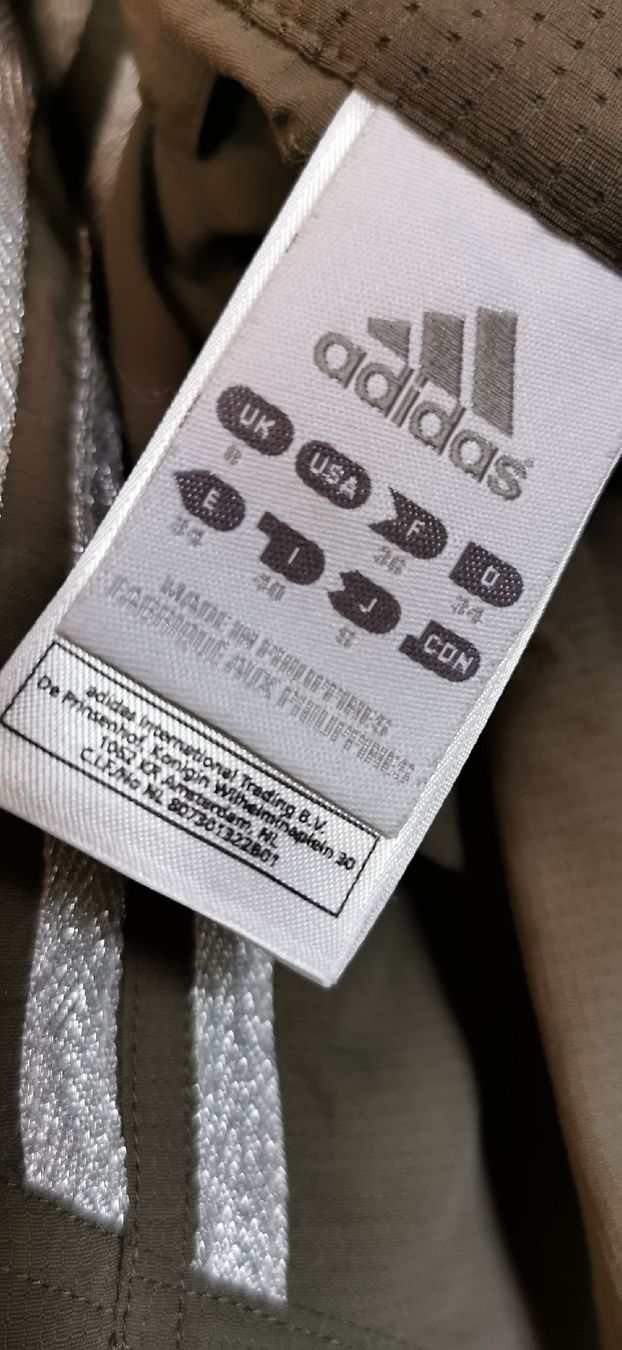 Adidas Pantaloni: ADIDAS Shorts Gr 34 – Nuovo (secondo la descrizione) da St. Niklaus VS venduto da Distel60 3