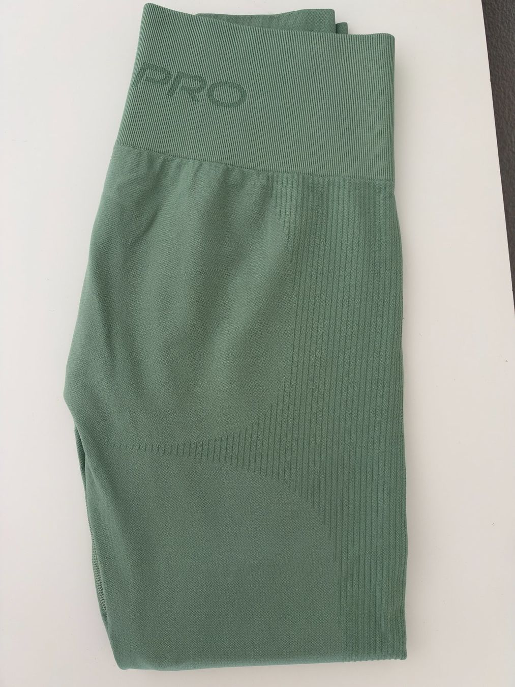 Nike Leggings: Legging Nike Pro Dri-FIT vert taille M – Gebraucht aus Fully von Avranville 5