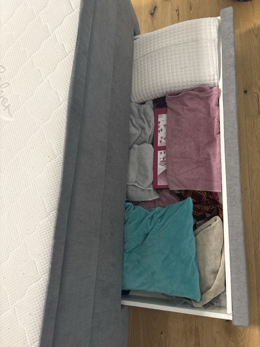 Letti: Boxspringbett 180x200cm - mit beidseitigen Stauraum – Usato da Winterthur venduto da dze_8ll6 3