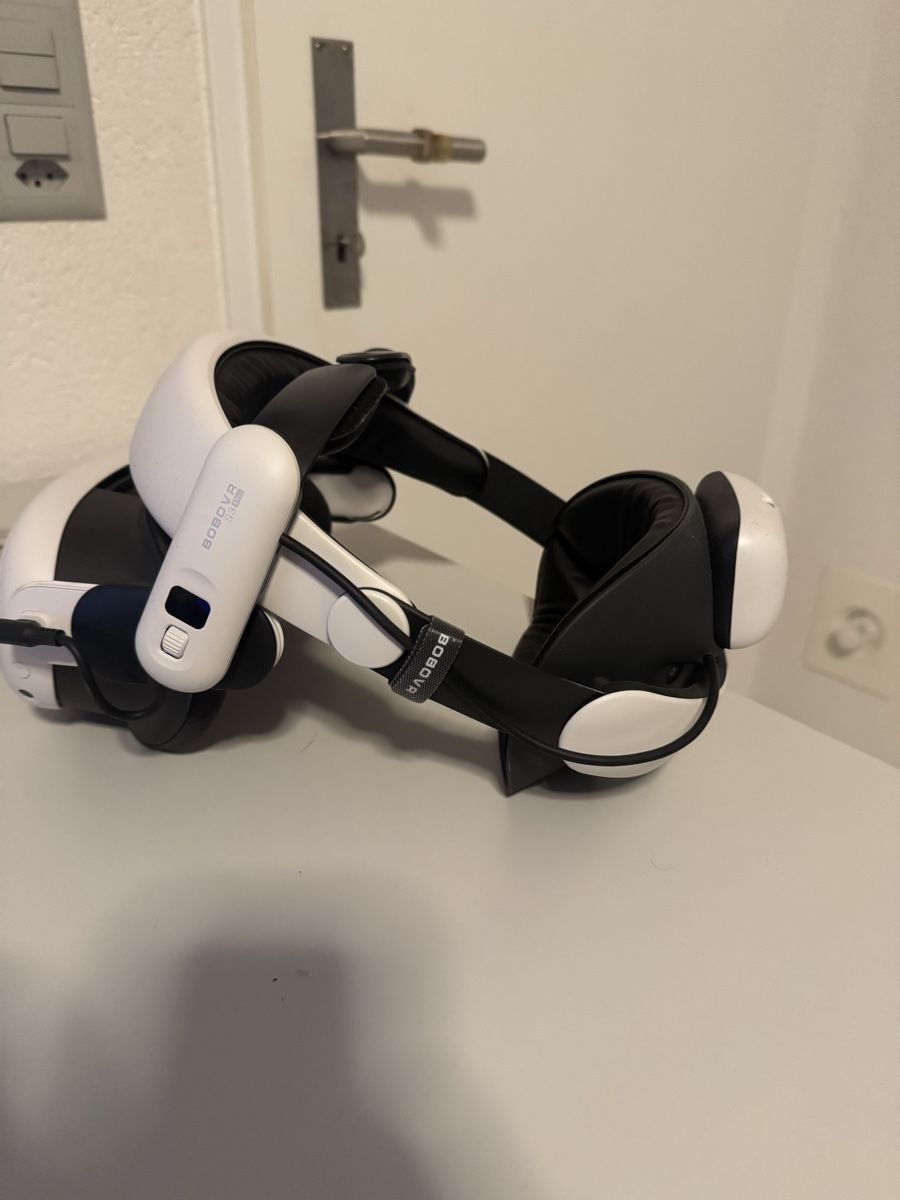 Meta VR Brille: Meta Quest 3 inkl. BoboVR Strap – Neu (gemäss Beschreibung) aus Büsserach von colosen 1