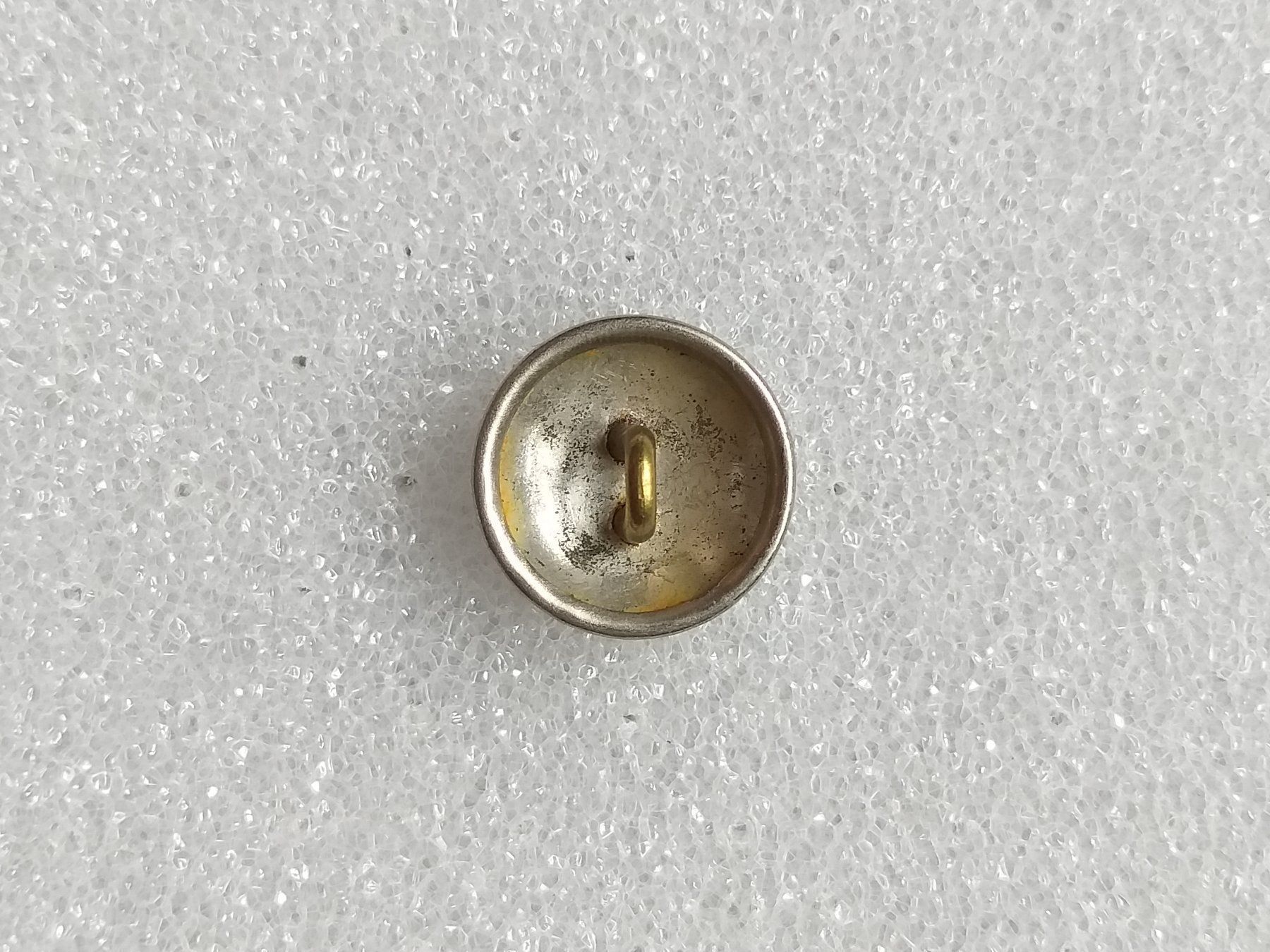 Bottoni: Uniformknopf Ord. 1875 21.5 mm silber – Usato da Bauma venduto da SwissMilitaria 1