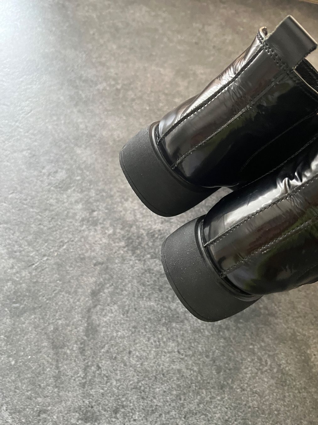 Scarpe da donna: Damen Schuhe mit Lackleder - Größe 37 – Usato da Kilchberg ZH venduto da Ch.C 9
