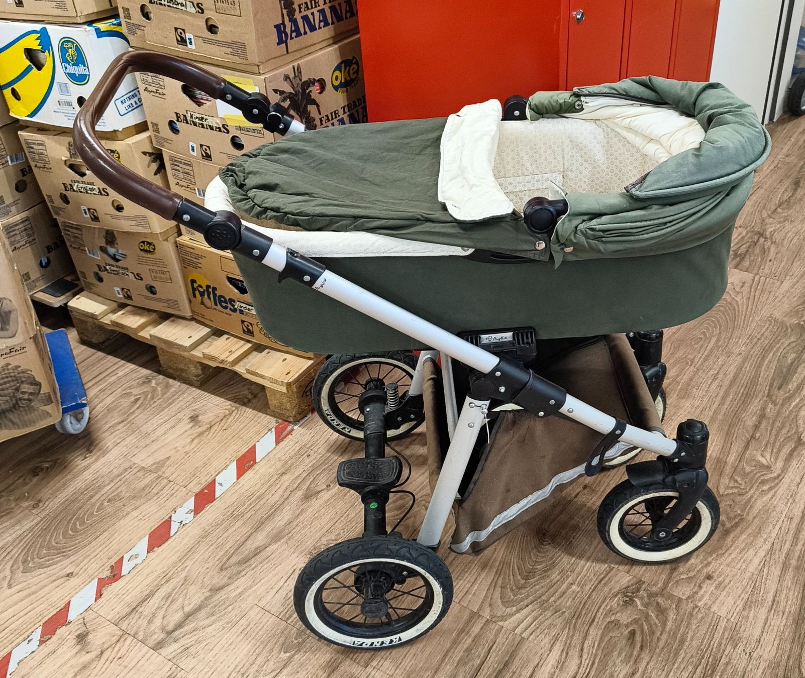 Carrozzine: Kinderwagen Angelcab – Usato da Basel venduto da bk_brockibasel